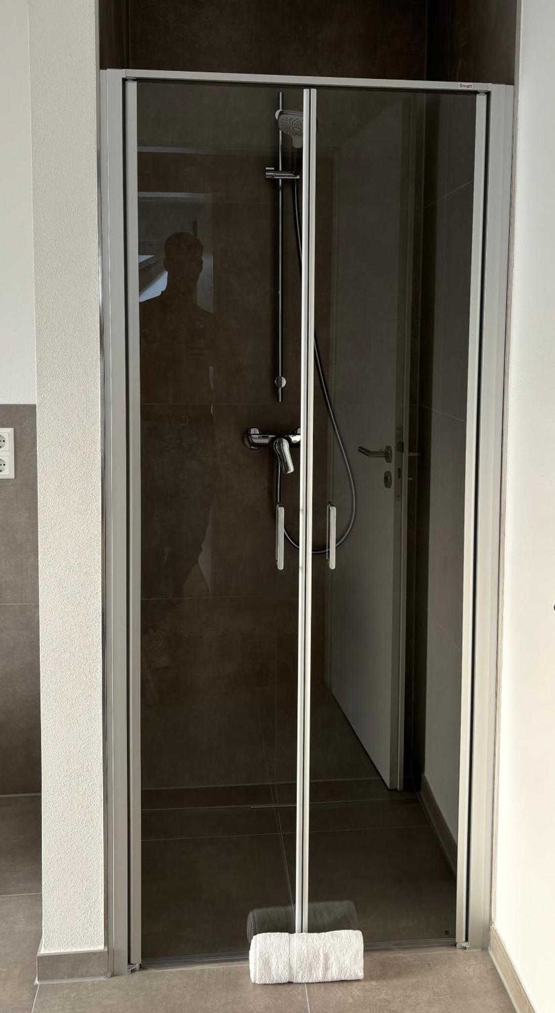 Apartament Gesamte Wohnung, 50