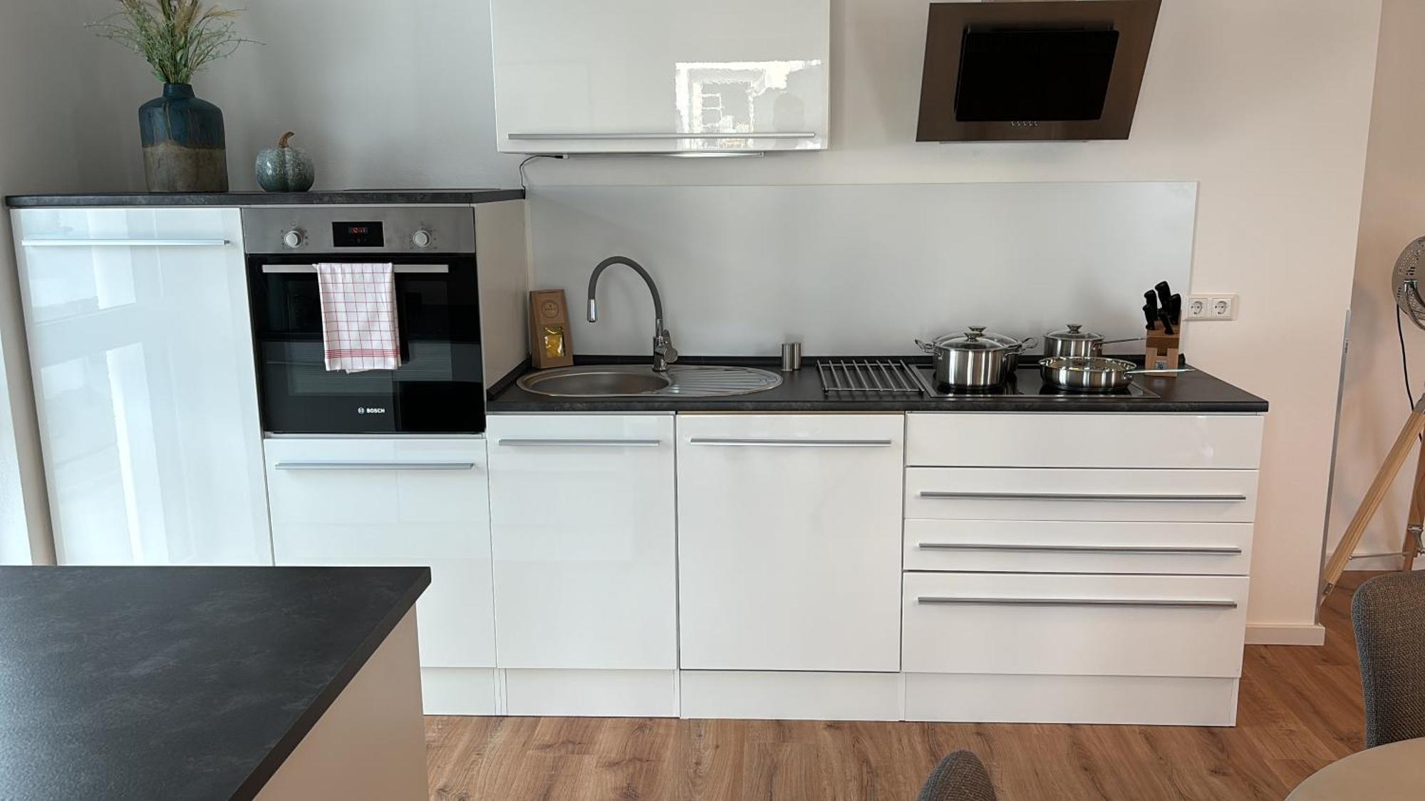 Gesamte Wohnung, 50